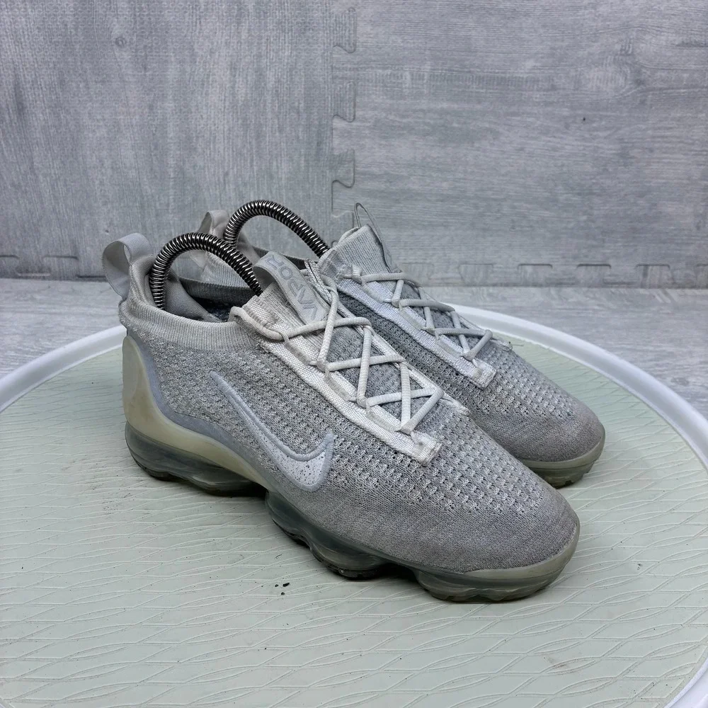 Nike Air VaporMax Flyknit FK Running Shoes Women's 6.5 Grey 2021 DC4112-100